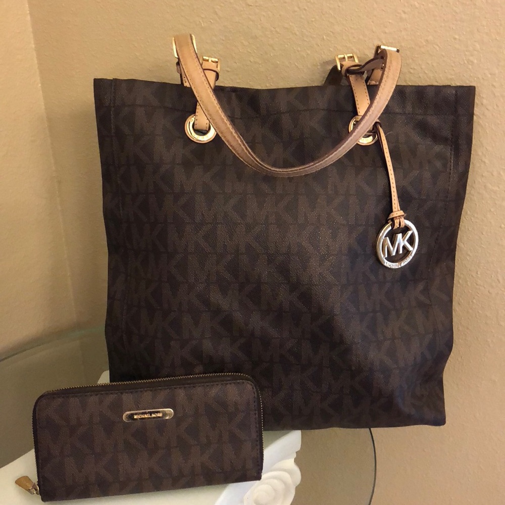 Authentic Michael Kors Bag